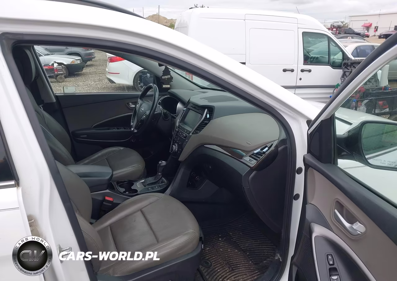 2017 Hyundai Santa Fe Sport 2.4L VIN:5NMZUDLB8HH035624 - 5