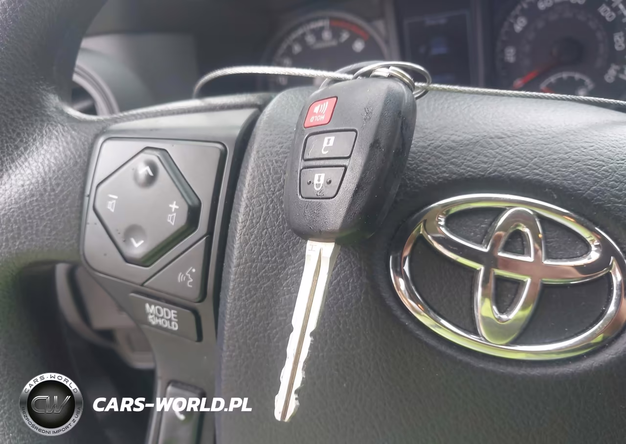 2020 Toyota Tacoma Sr V6 VIN:5TFSZ5AN0LX216822 - 11
