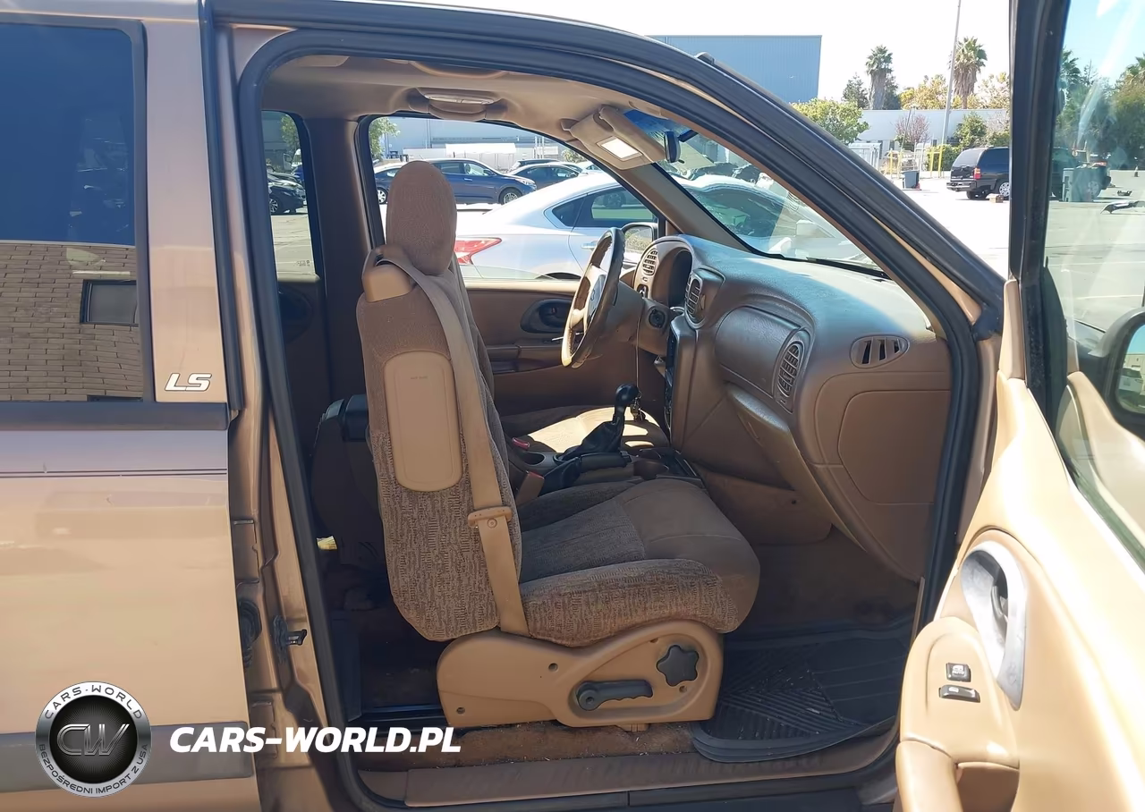 2003 Chevrolet Trailblazer Ls VIN:1GNDT13S332131208 - 5