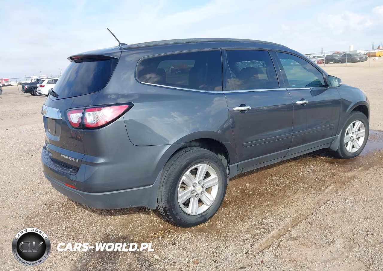 2014 Chevrolet Traverse Lt VIN:1GNKRGKD7EJ243143 - 4