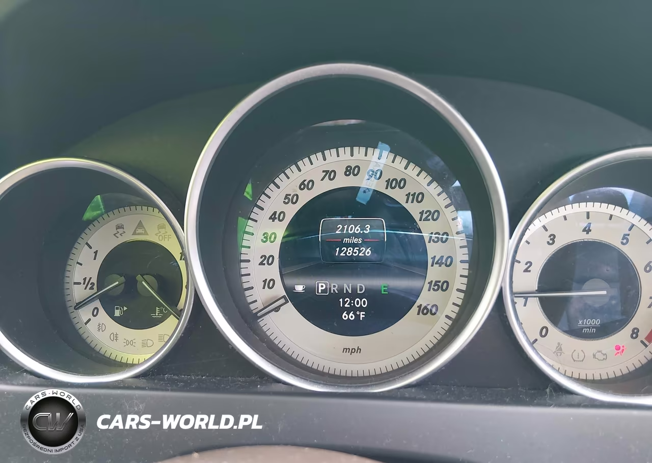 2013 Mercedes-Benz C 250 Luxury VIN:WDDGF4HB3DA775070 - 7