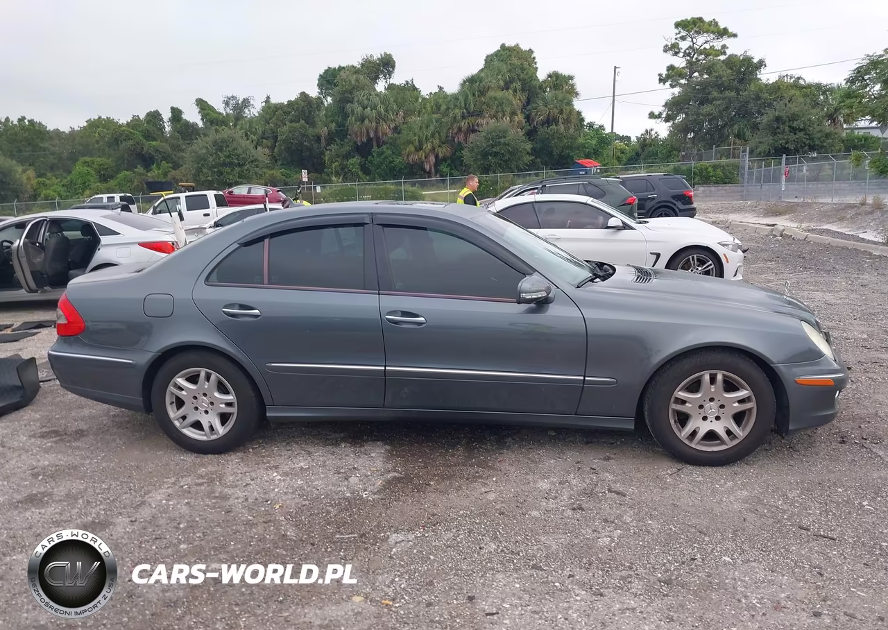 2007 Mercedes-Benz E 320 Bluetec VIN:WDBUF22X37B100810 - 14