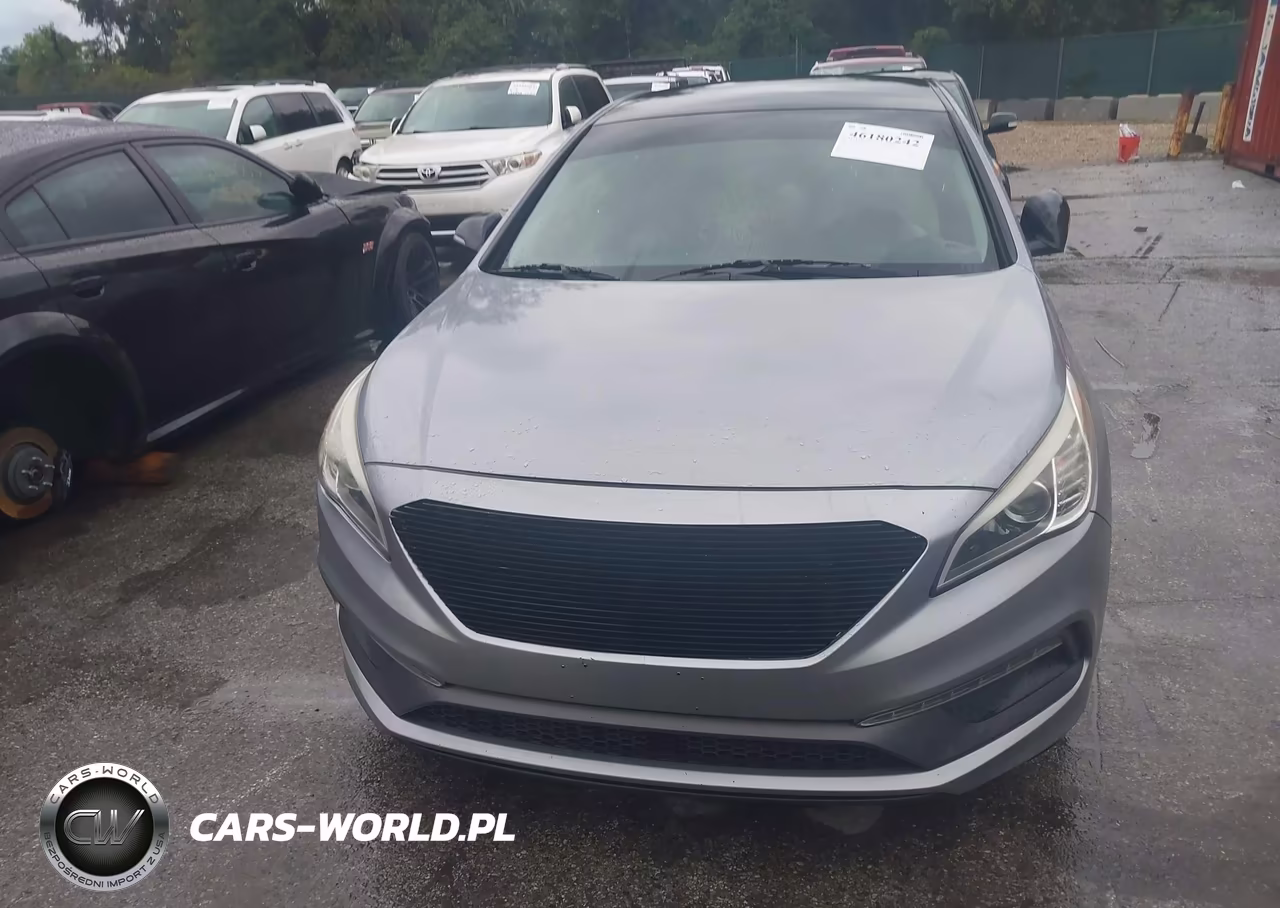 2016 Hyundai Sonata Sport VIN:5NPE34AF1GH312073 - 12