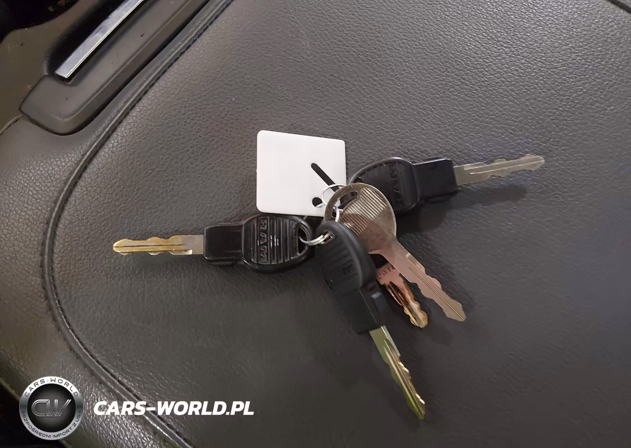 2015 Ram 2500 Tradesman VIN:3C7WR4AT3FG704796 - 11