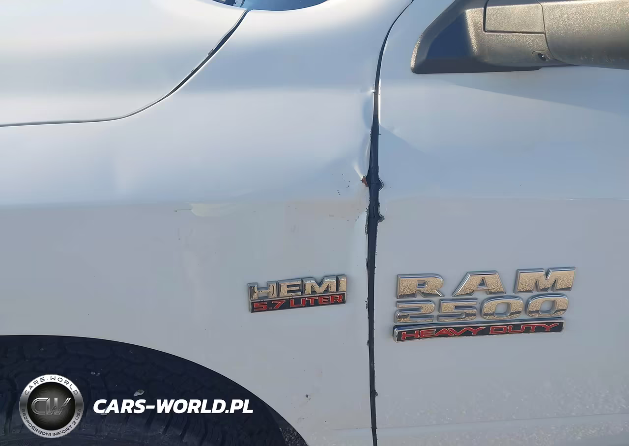 2015 Ram 2500 Tradesman VIN:3C7WR4AT3FG704796 - 6