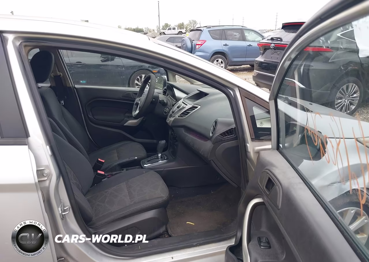 2012 Ford Fiesta Se VIN:3FADP4BJ3CM158009 - 5