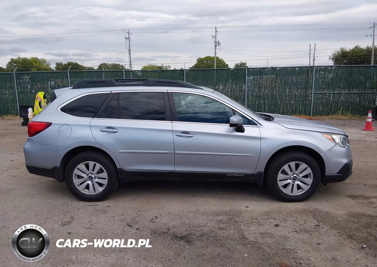 2016 Subaru Outback 2.5I Premium VIN:4S4BSADC2G3357293 - 14