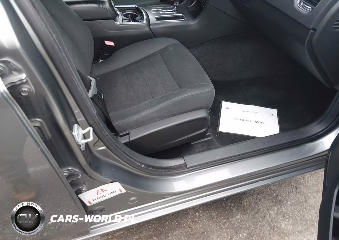 2011 Dodge Charger VIN:2B3CL3CG3BH608271 - 16