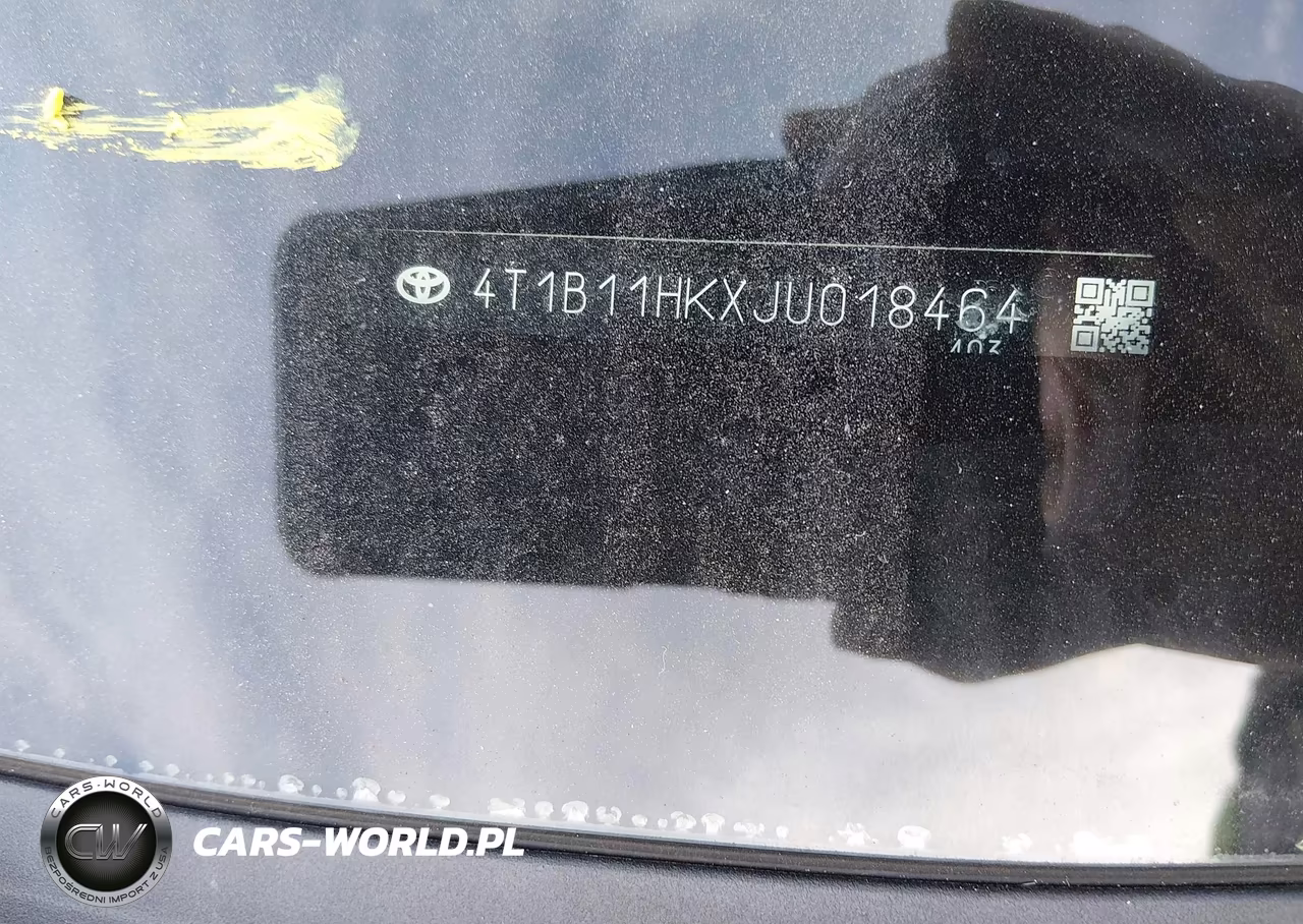 2018 Toyota Camry Se VIN:4T1B11HKXJU018464 - 9