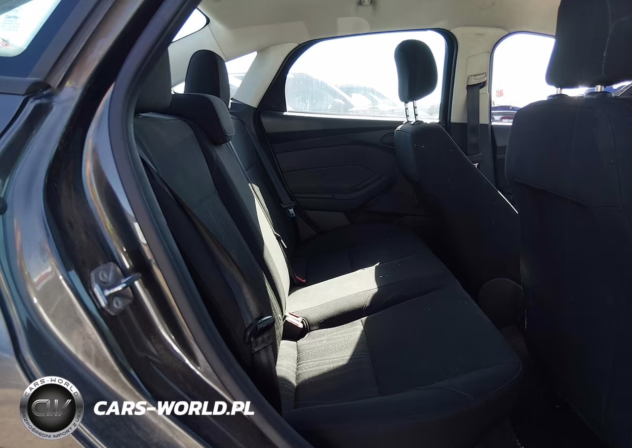 2016 Ford Focus S VIN:1FADP3E2XGL336908 - 8