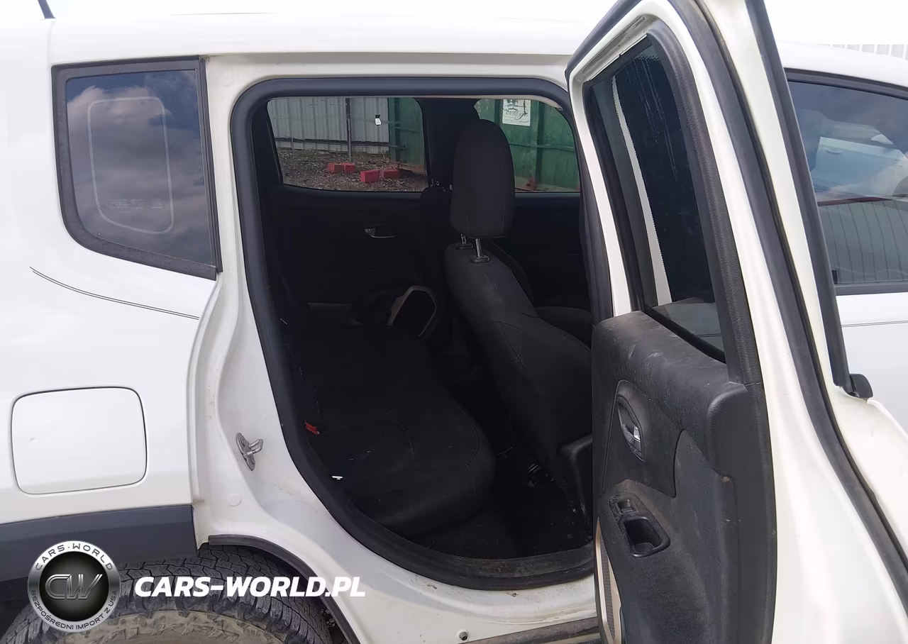 2016 Jeep Renegade Sport VIN:ZACCJBAW6GPE18415 - 8