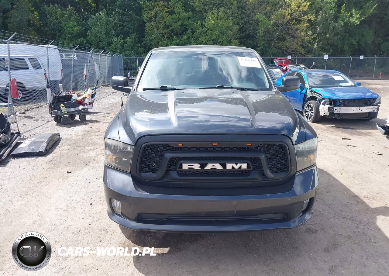 2017 Ram 1500 Express 4X4 6'4 Box VIN:1C6RR7FG8HS529620 - 13