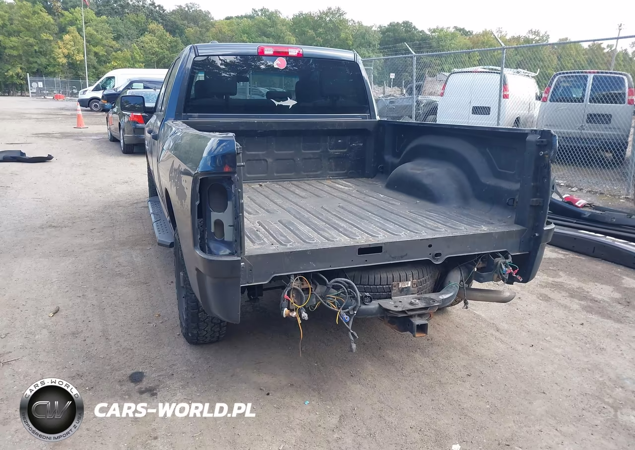 2017 Ram 1500 Express 4X4 6'4 Box VIN:1C6RR7FG8HS529620 - 6