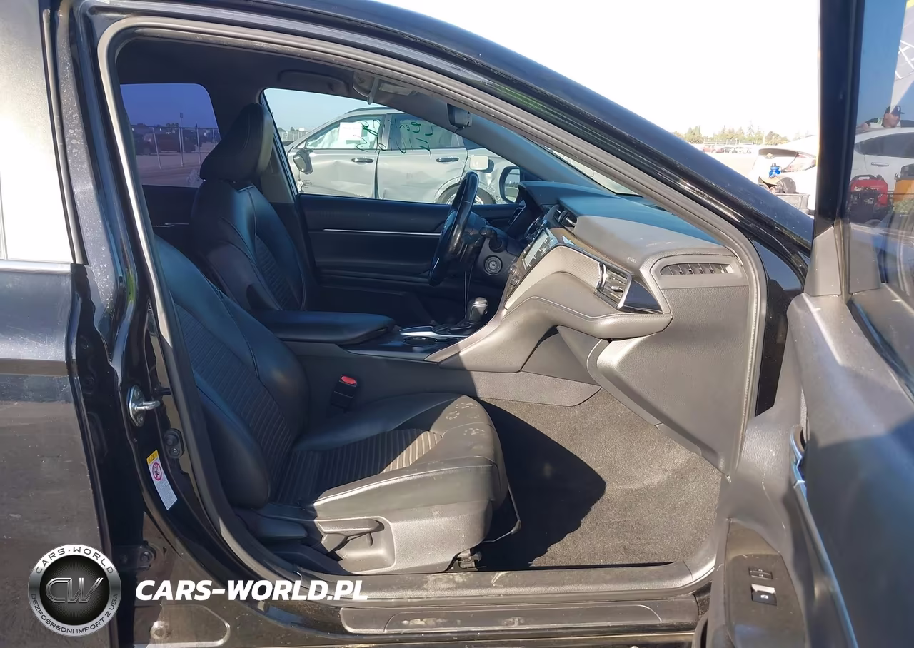 2019 Toyota Camry Se VIN:4T1B11HK2KU736303 - 5