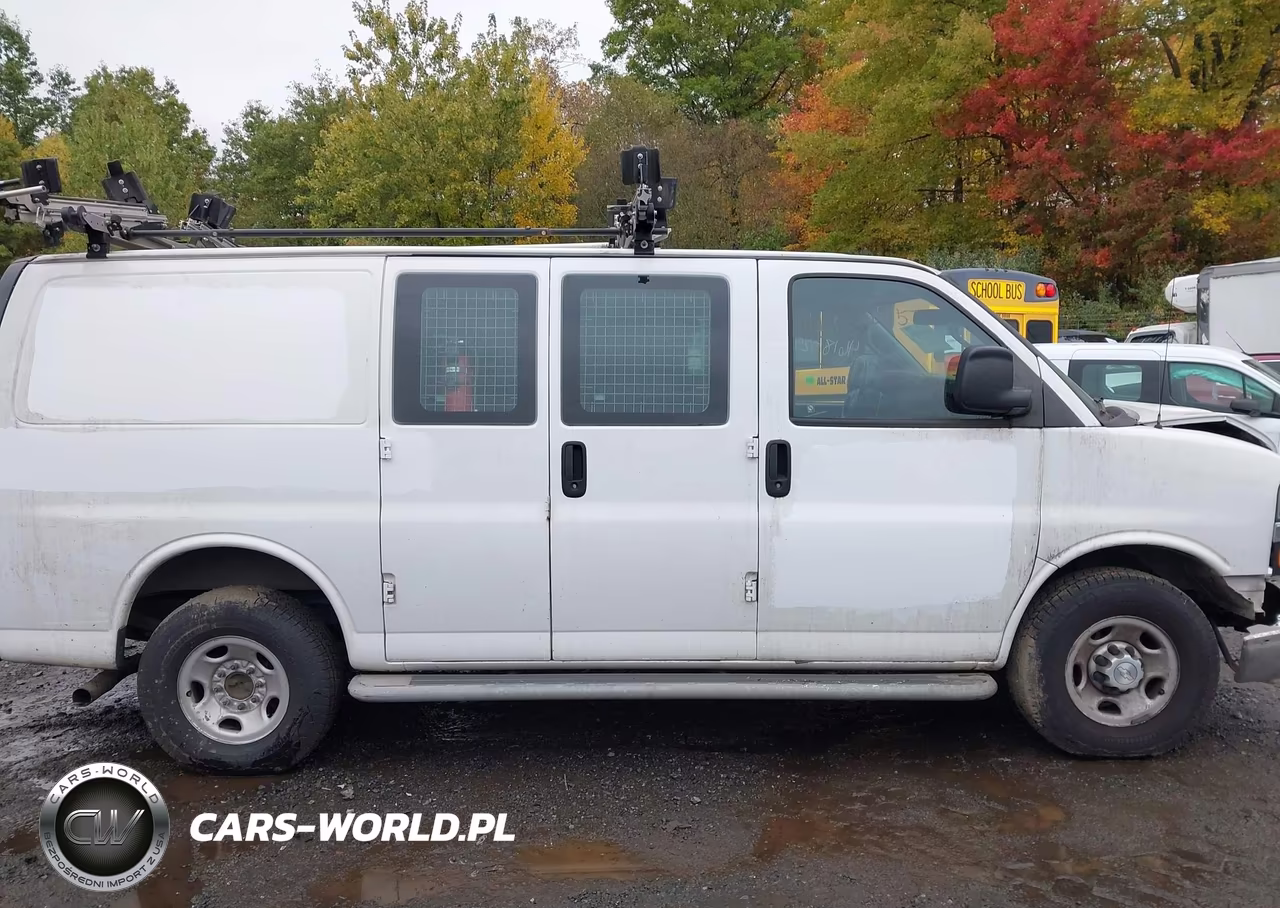 2019 Chevrolet Express 2500 Work Van VIN:1GCWGAFG3K1365544 - 13