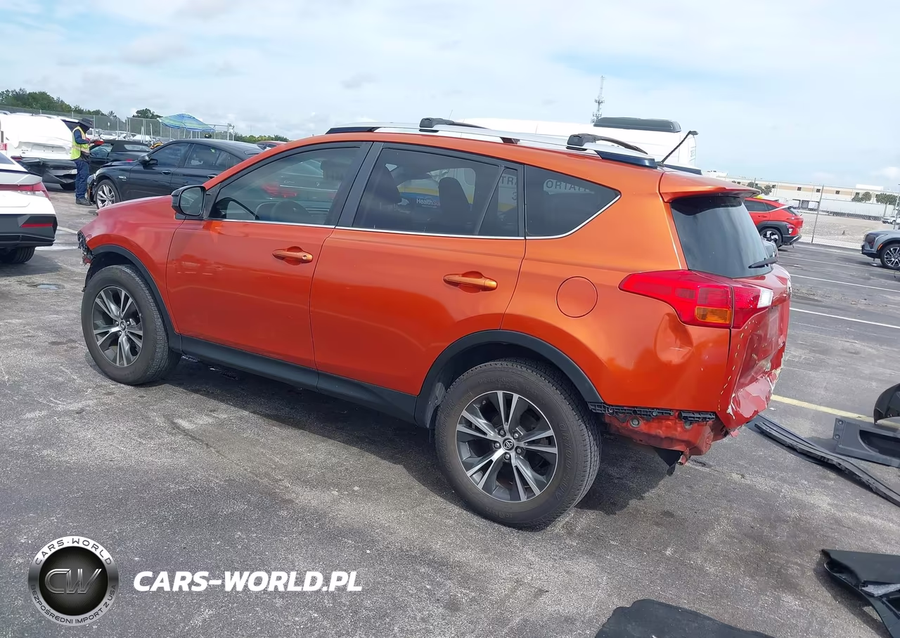 2015 Toyota Rav4 Le VIN:JTMZFREV3FJ053423 - 3