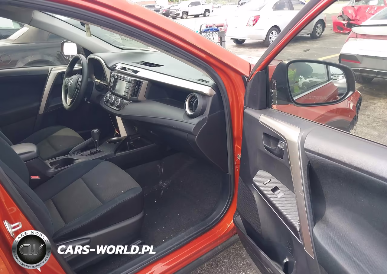 2015 Toyota Rav4 Le VIN:JTMZFREV3FJ053423 - 5