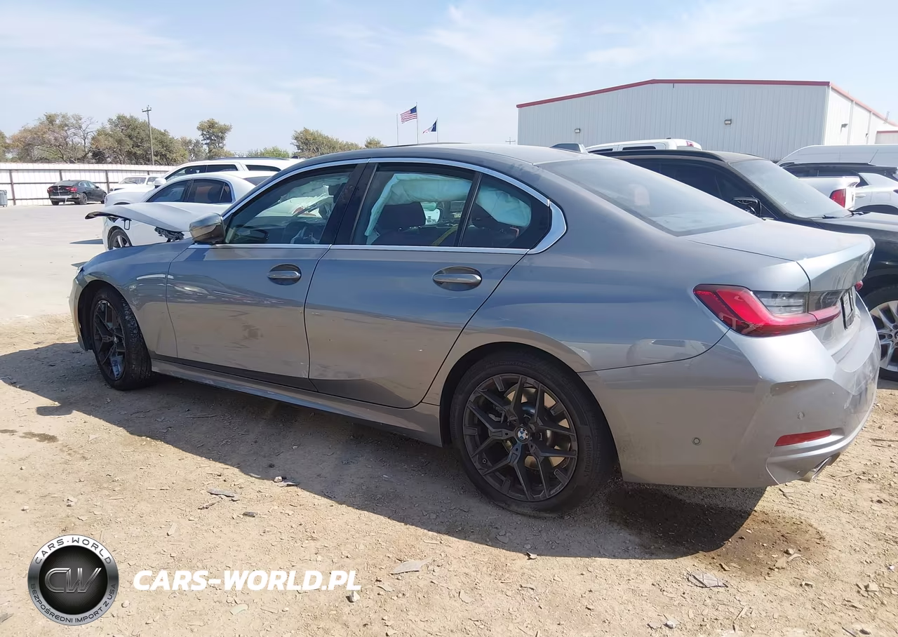 2025 BMW 330I VIN:3MW69CW03S8F63137 - 14