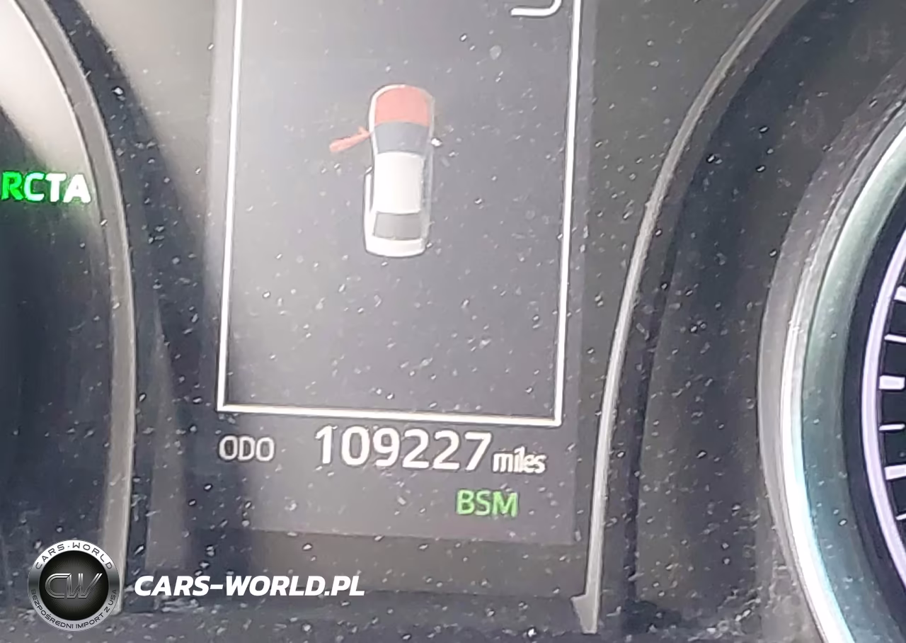 2018 Toyota Camry Se VIN:4T1B11HK3JU063732 - 15
