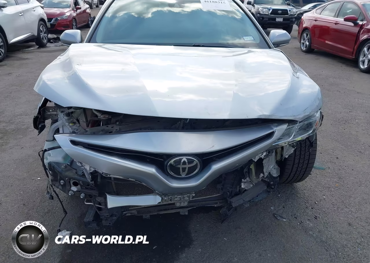 2018 Toyota Camry Se VIN:4T1B11HK3JU063732 - 6
