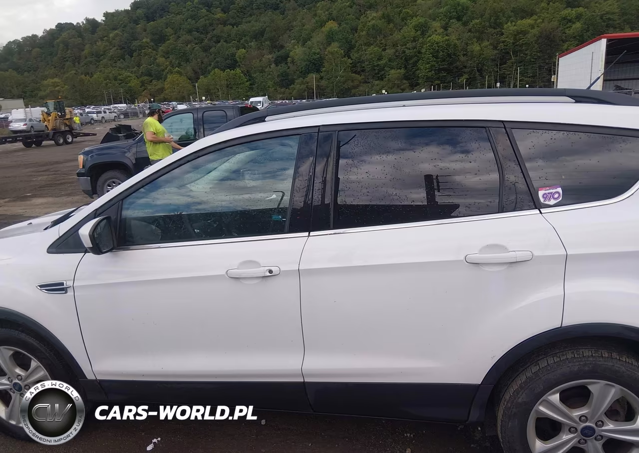 2016 Ford Escape Se VIN:1FMCU9G91GUC17324 - 15