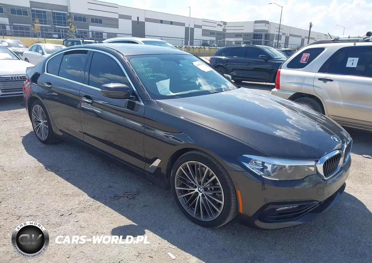 2017 BMW 530I – zdjęcie 1 z 17