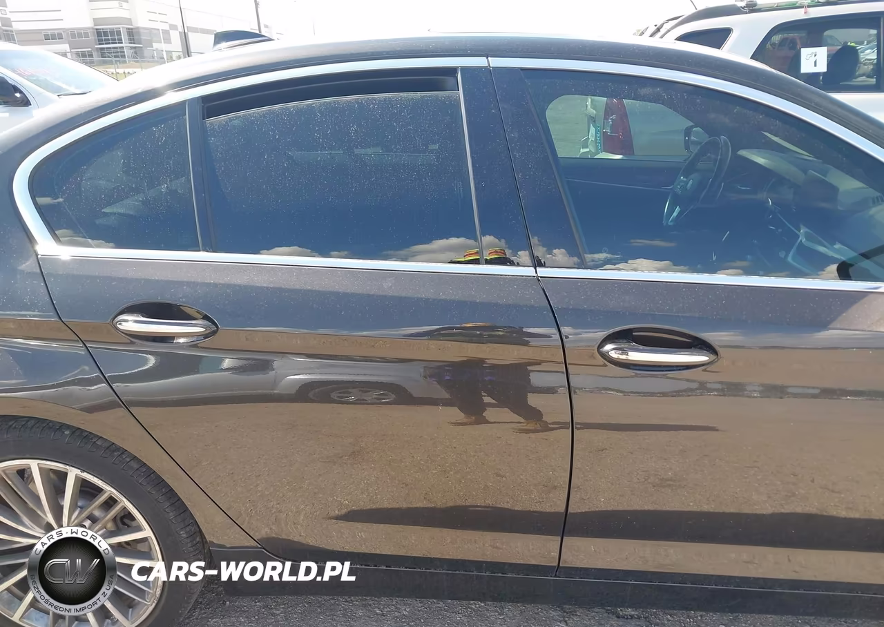 2017 BMW 530I VIN:WBAJA5C32HWA35510 - 14