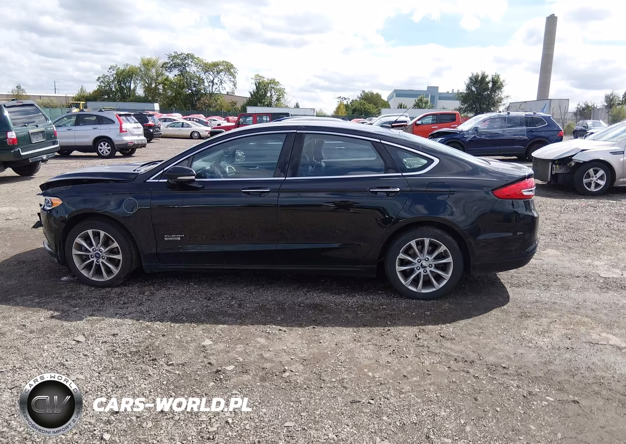 2018 Ford Fusion Energi Se Luxury VIN:3FA6P0PU7JR237557 - 14