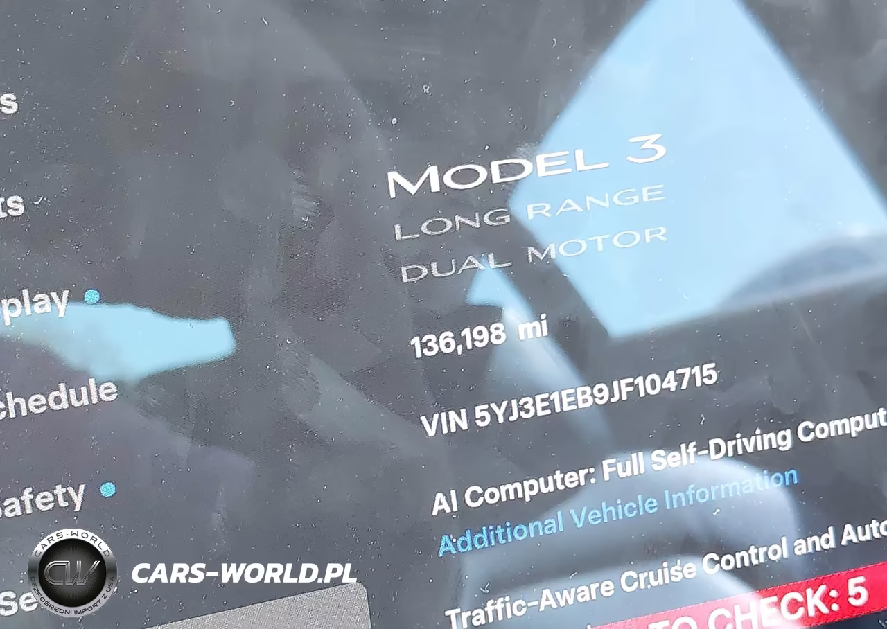2018 Tesla Model 3 Long Range-Performance VIN:5YJ3E1EB9JF104715 - 16