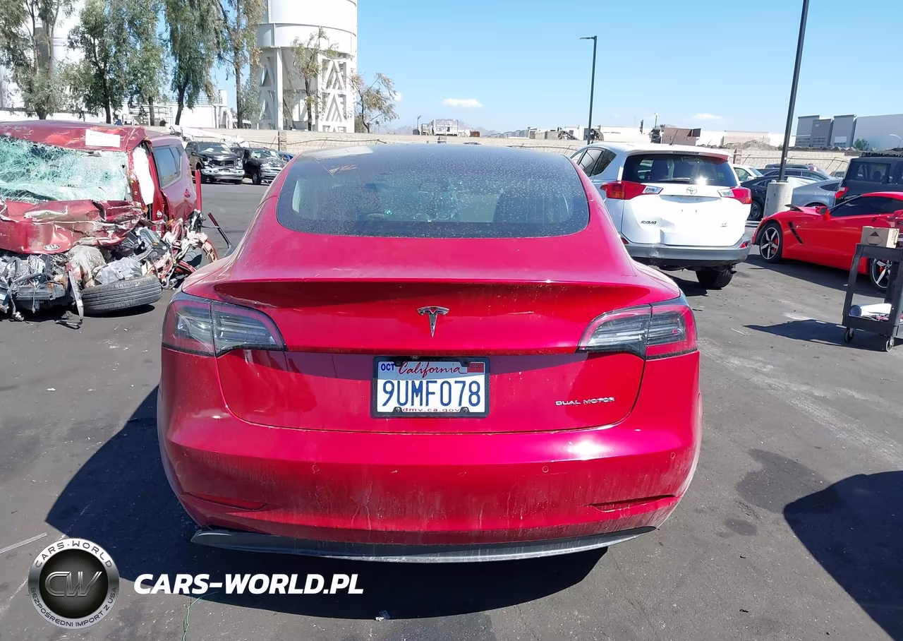 2018 Tesla Model 3 Long Range-Performance VIN:5YJ3E1EB9JF104715 - 17