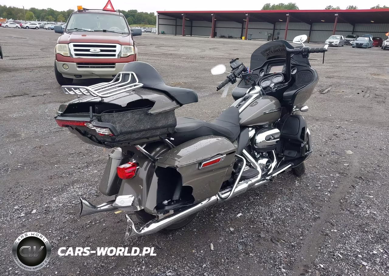 2018 Harley-Davidson Fltru VIN:1HD1KGD15JB650554 - 4