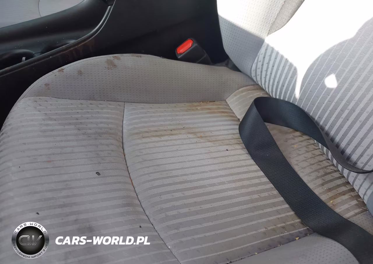 2018 Toyota Prius Two VIN:JTDKBRFU9J3596260 - 20