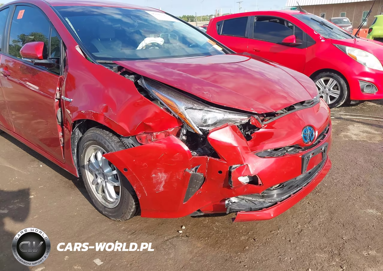 2018 Toyota Prius Two VIN:JTDKBRFU9J3596260 - 6