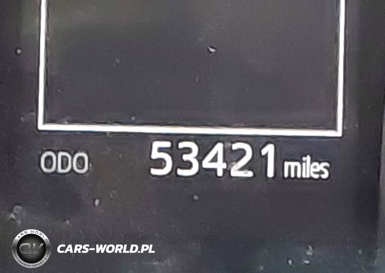 2018 Toyota Camry Le VIN:4T1B11HK9JU599732 - 16