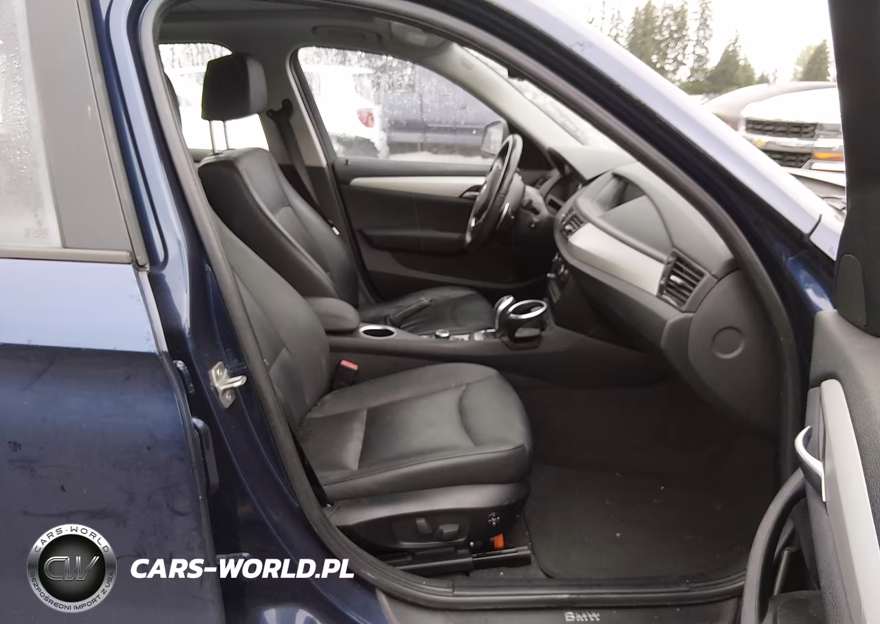 2013 BMW X1 xDrive28I VIN:WBAVL1C50DVR85500 - 5
