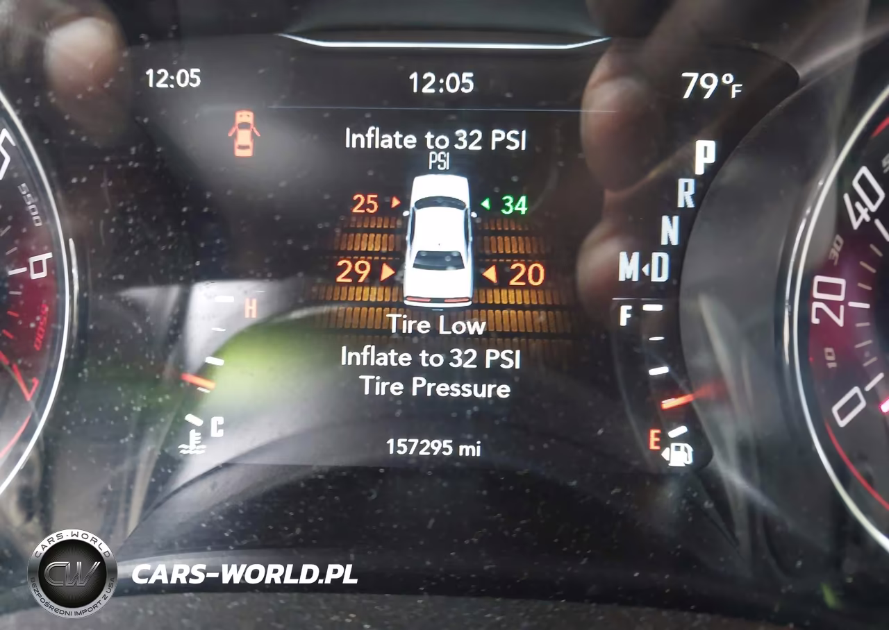 2017 Dodge Challenger Sxt VIN:2C3CDZAG8HH604246 - 15