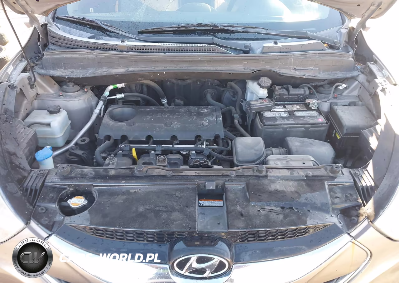 2012 Hyundai Tucson Limited VIN:KM8JUCAC1CU355335 - 10