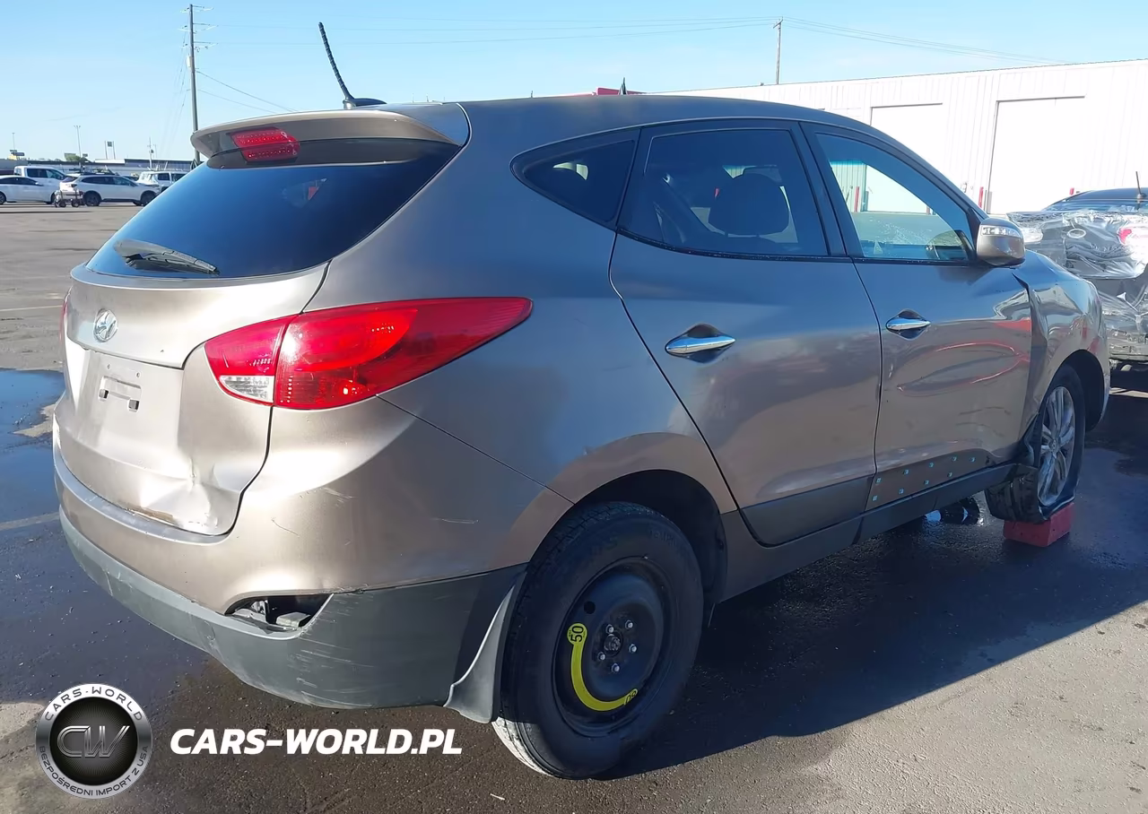 2012 Hyundai Tucson Limited VIN:KM8JUCAC1CU355335 - 4