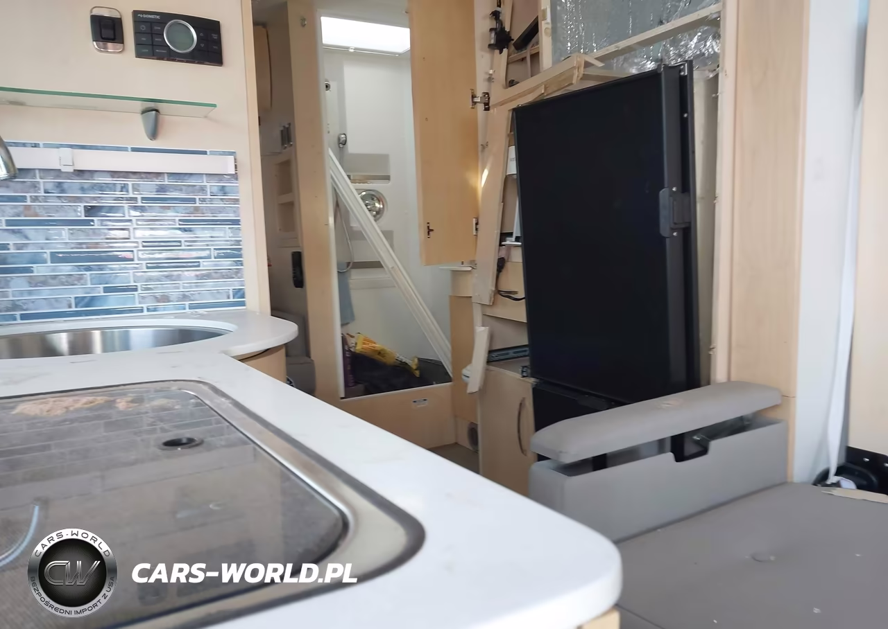 2020 Mercedes-Benz Sprinter 3500 VIN:W1X8E33Y0LN090488 - 8
