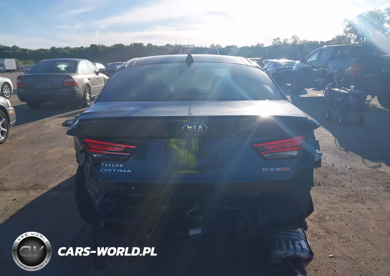 2016 Kia Optima Sx Turbo VIN:5XXGW4L27GG098373 - 17
