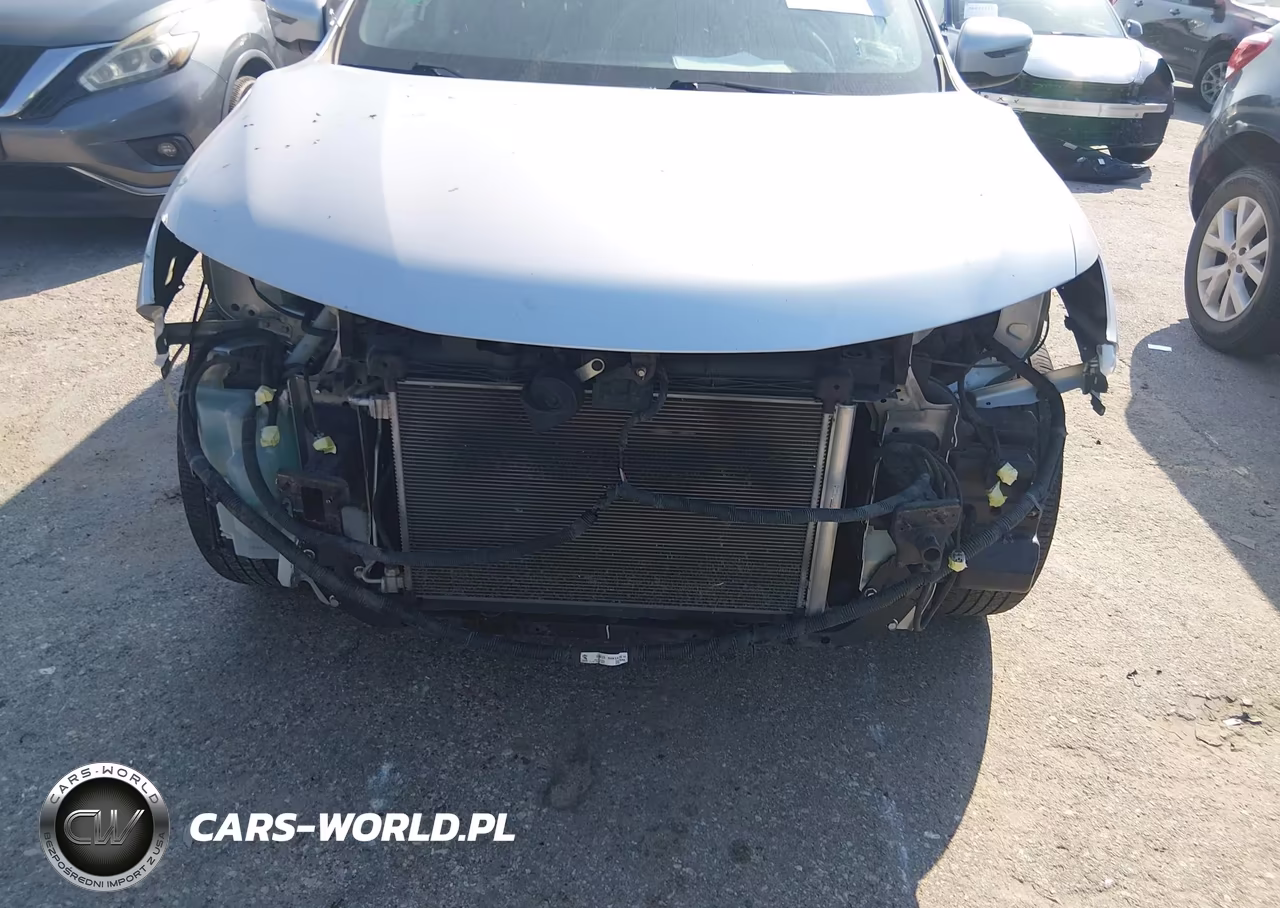 2017 Nissan Rogue S VIN:KNMAT2MT3HP597921 - 6