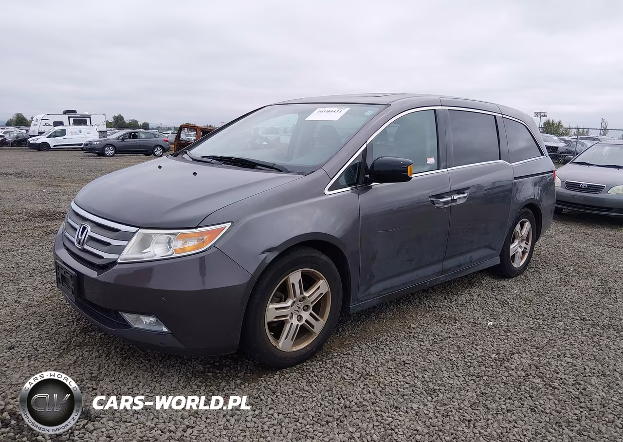 2013 Honda Odyssey Touring-Touring Elite VIN:5FNRL5H94DB084670 - 2