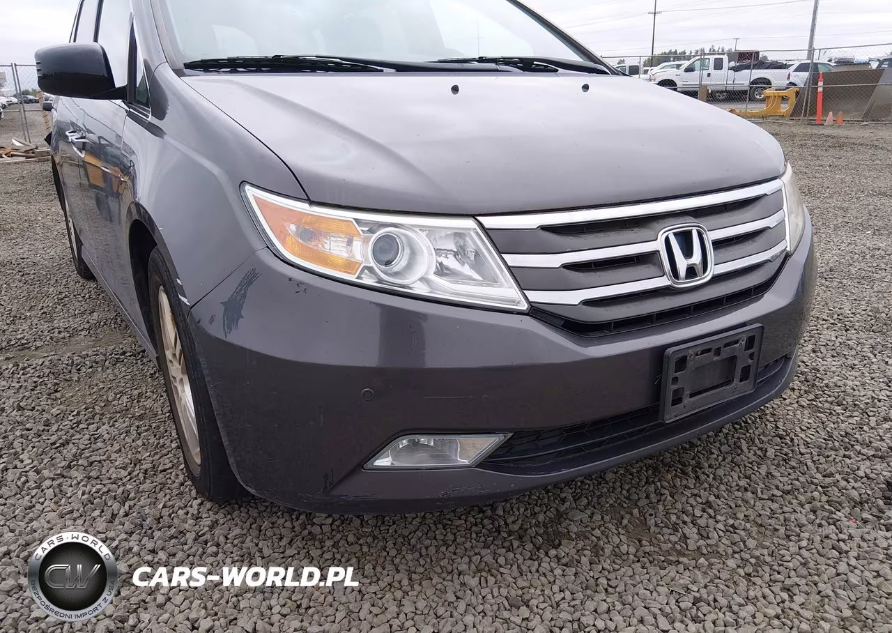 2013 Honda Odyssey Touring-Touring Elite VIN:5FNRL5H94DB084670 - 6