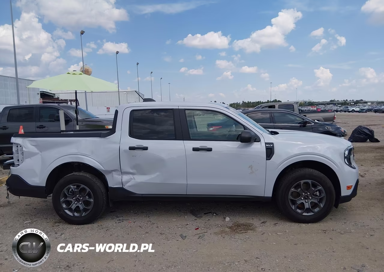 2025 Ford Maverick Xlt VIN:3FTTW8JA6SRA07569 - 14