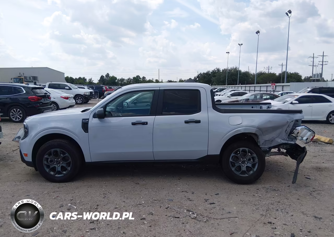 2025 Ford Maverick Xlt VIN:3FTTW8JA6SRA07569 - 15