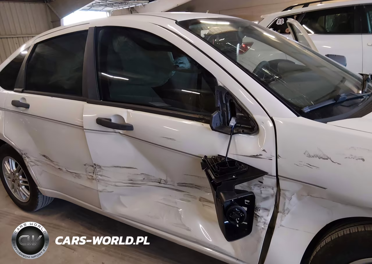 2010 Ford Focus Se VIN:1FAHP3FN9AW104686 - 6