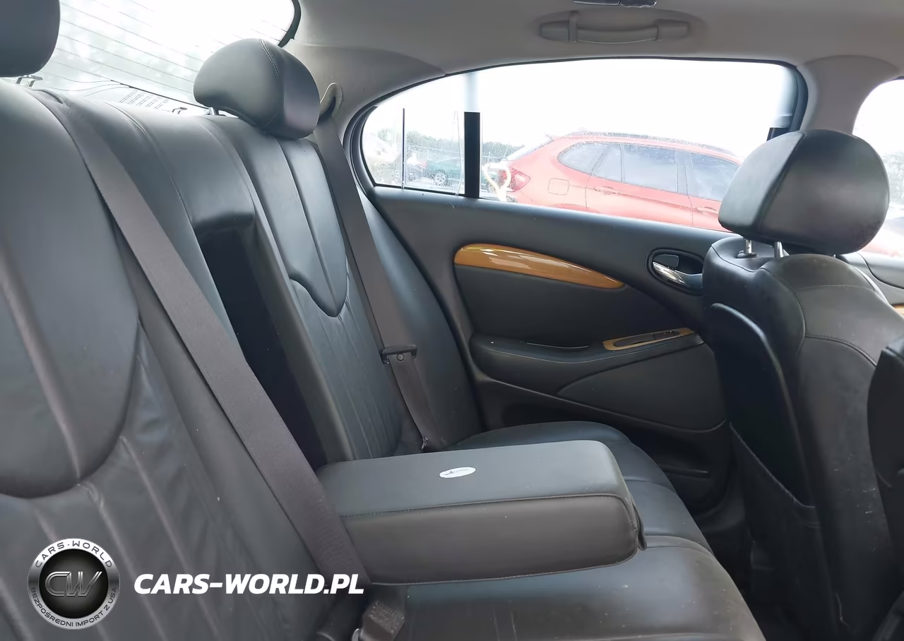 2000 Jaguar S-Type 3.0L V6 VIN:SAJDA01CXYFL68543 - 8