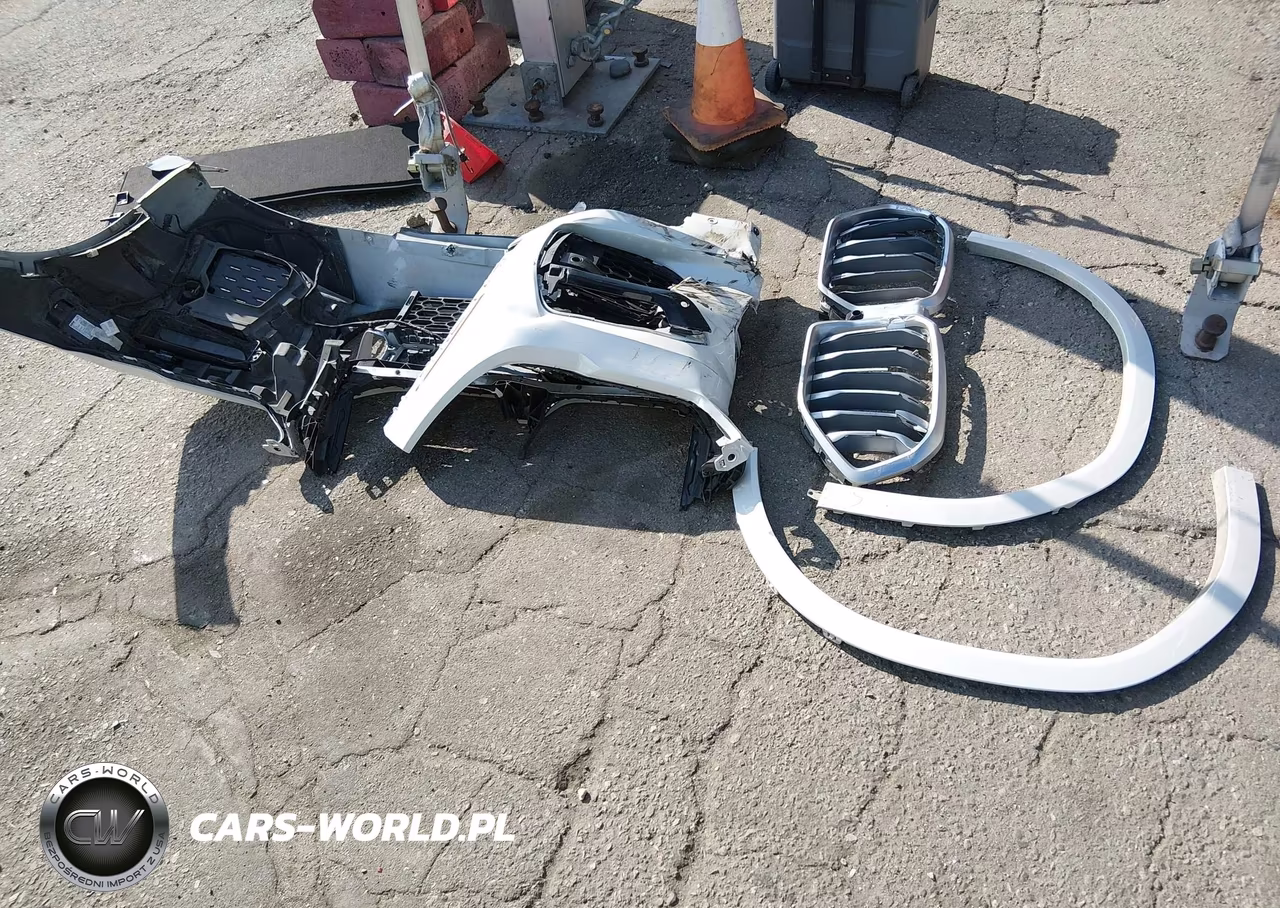 2023 BMW X6 xDrive40I VIN:5UXCY6C08P9P61190 - 12