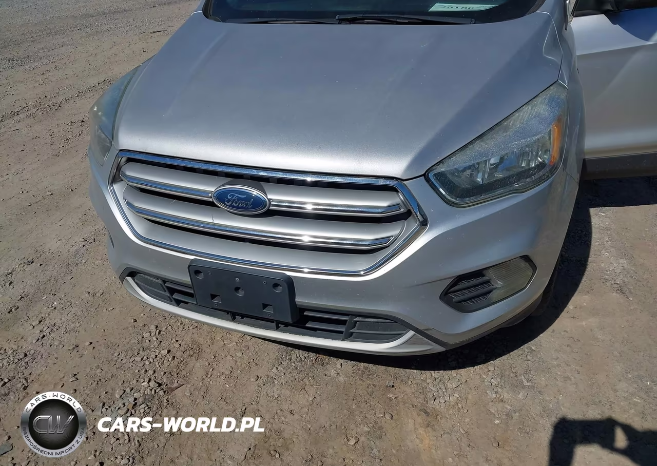 2017 Ford Escape Se VIN:1FMCU9GD9HUB34343 - 6
