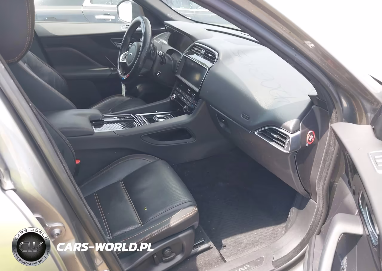 2018 Jaguar F-Pace 25T Prestige VIN:SADCK2FX3JA250324 - 5